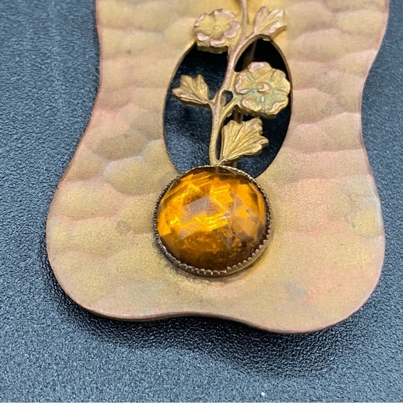 Antique Art Nouveau Brass Thistle Brooch with Citrine Colored Cabochon - Picture 10 of 10